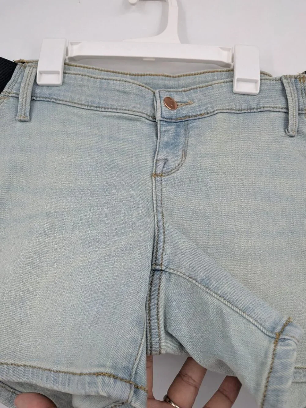 Maternity Denim Shorts Light Wash Stretch Casual Elastic Panel Mid Rise Size 2
